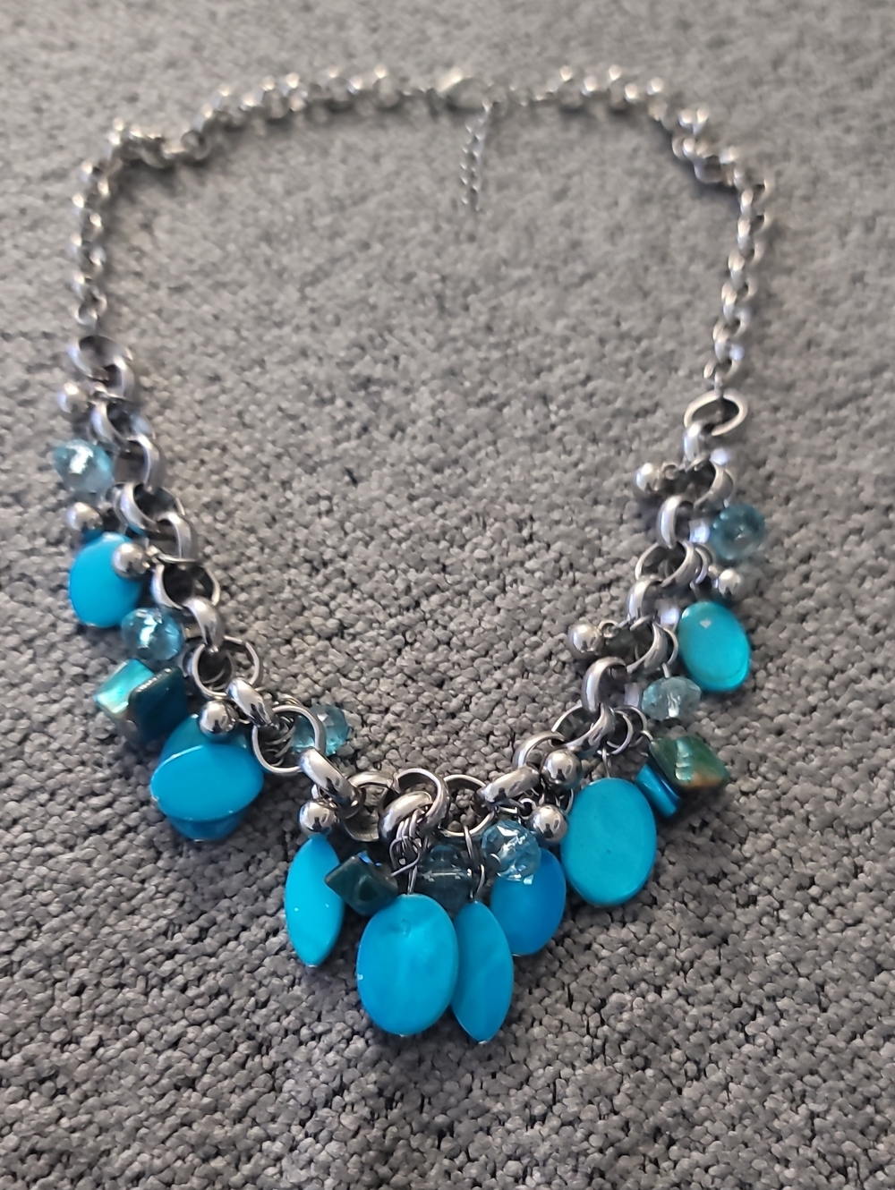NWOT Paparazzi Turquoise Blue Charm Bib Necklace